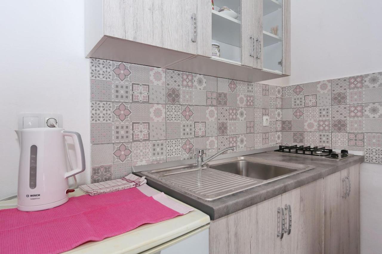 Apartments Vlado I Vesna รทินา ภายนอก รูปภาพ