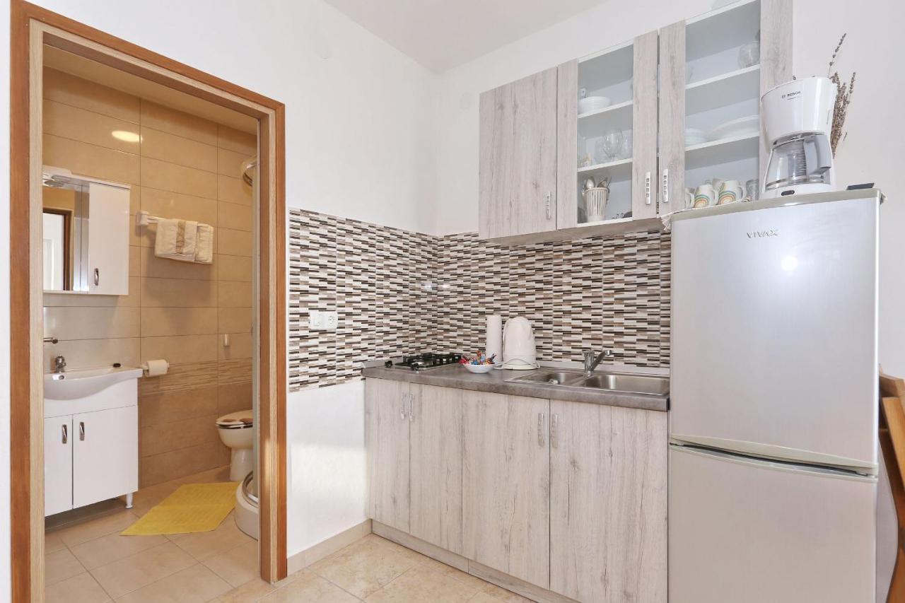 Apartments Vlado I Vesna รทินา ภายนอก รูปภาพ