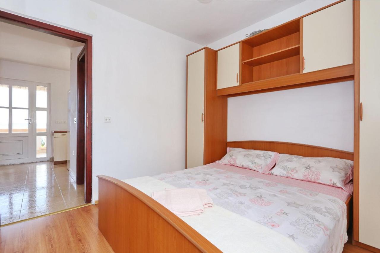 Apartments Vlado I Vesna รทินา ภายนอก รูปภาพ