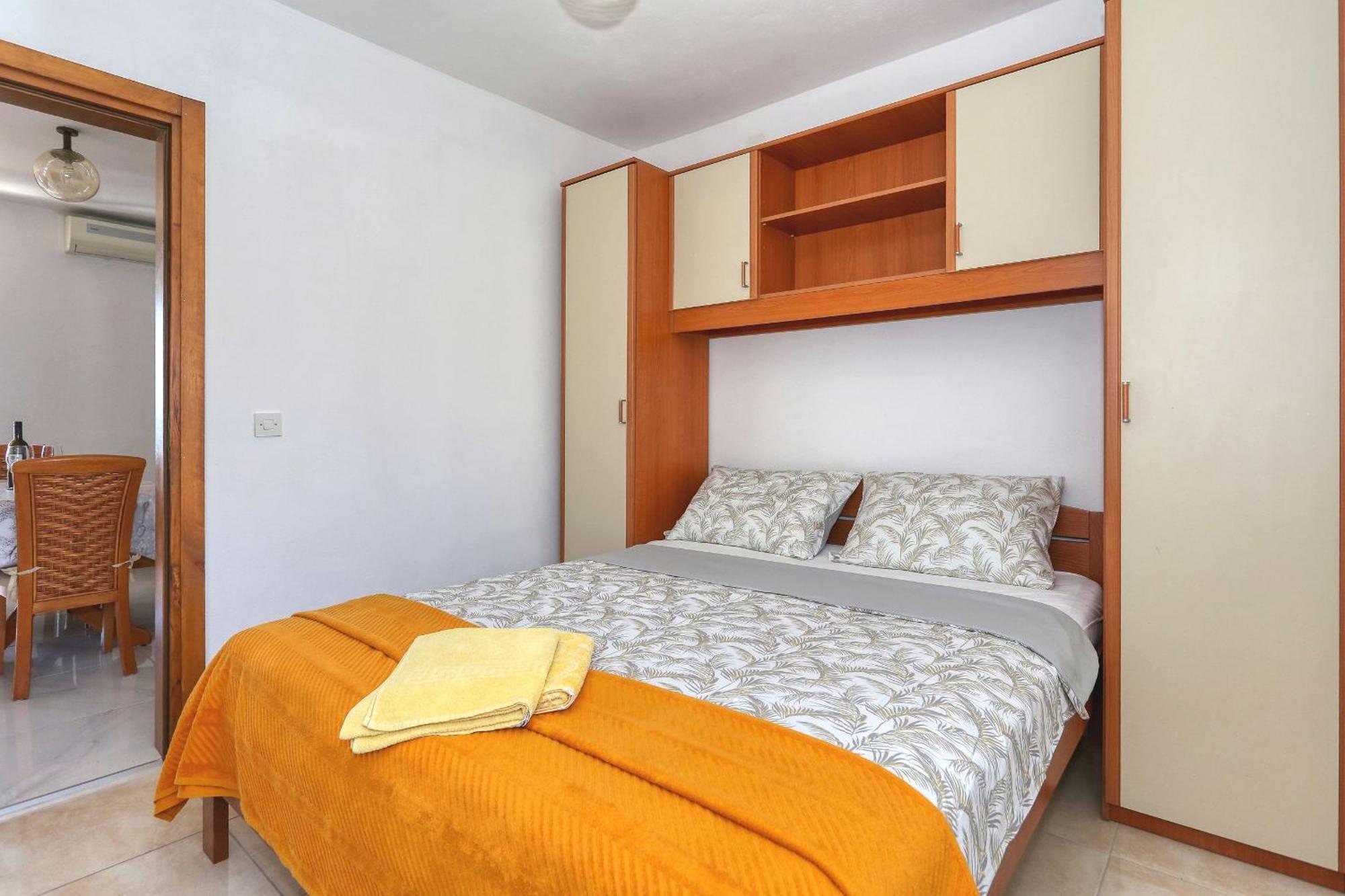 Apartments Vlado I Vesna รทินา ภายนอก รูปภาพ